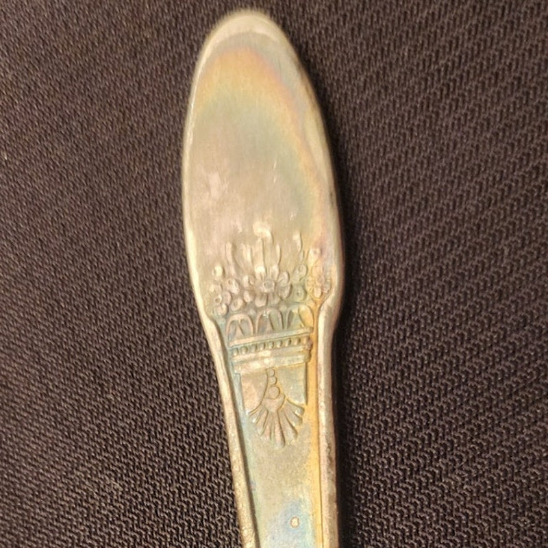 Vintage Wm Rogers Silverplate Baby Spoon and Fork Set Small 4.25 In 847 DS TS