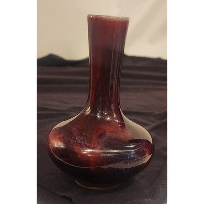 Vintage Red‑Glaze Vase – Studio Mark – 6" Tall – Chinese Style