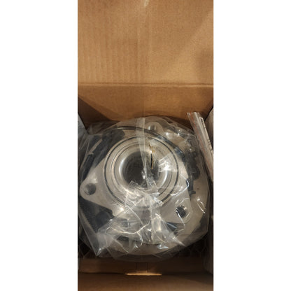 Driveworks NT515113 Front Wheel Hub Assembly Fits 00–06 Chevy GMC 1500 2WD