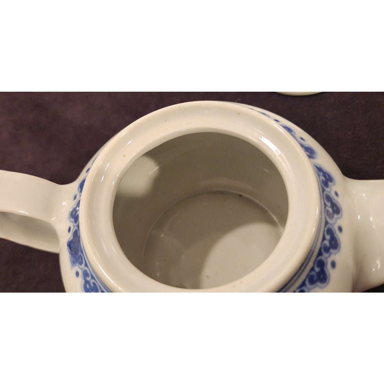 NEW Blue & White Porcelain Teapot – Floral Scroll Pattern – 7.5" – Made in China