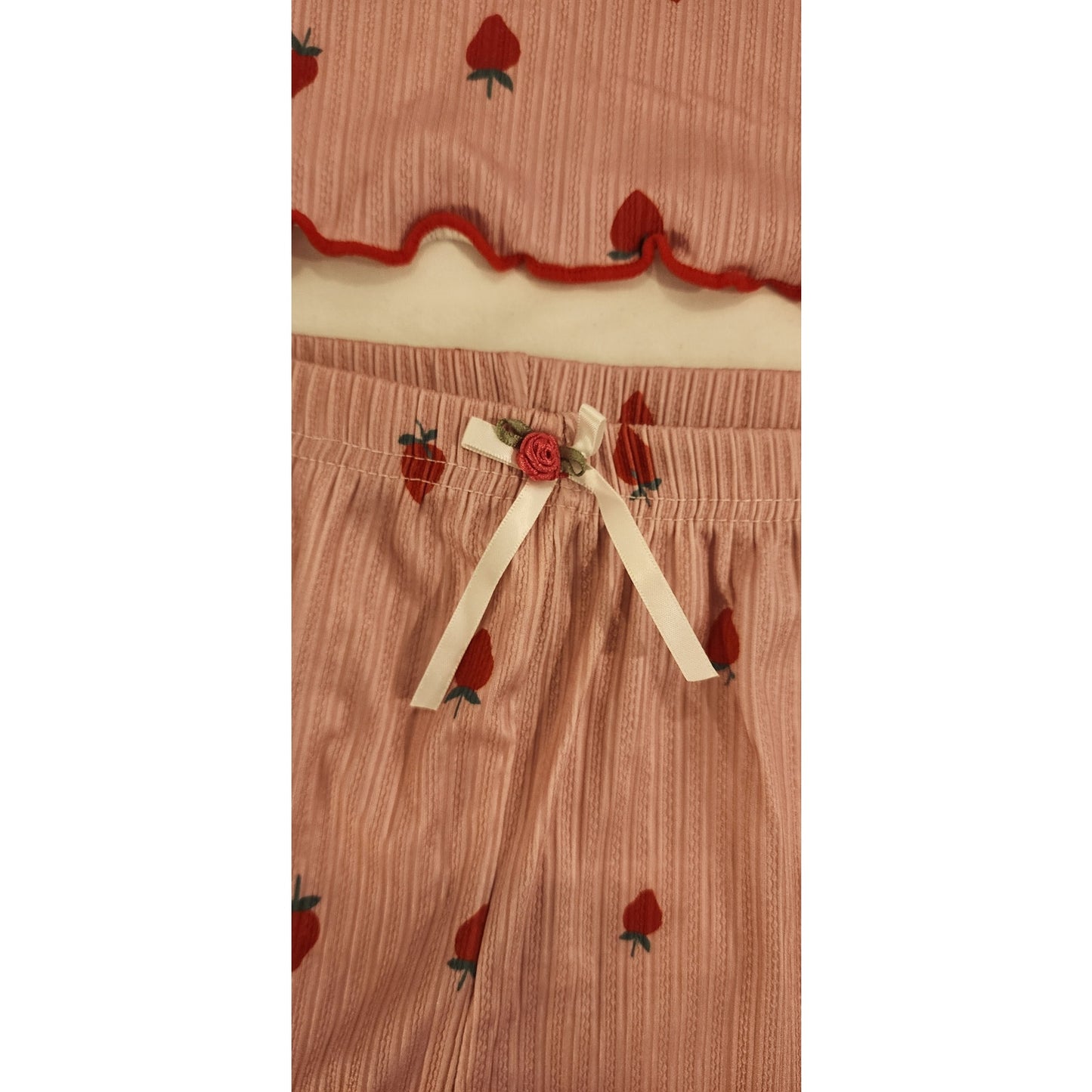 Strawberry Pajama Set Women’s XL Pink Sleeveless Top & Shorts NWT