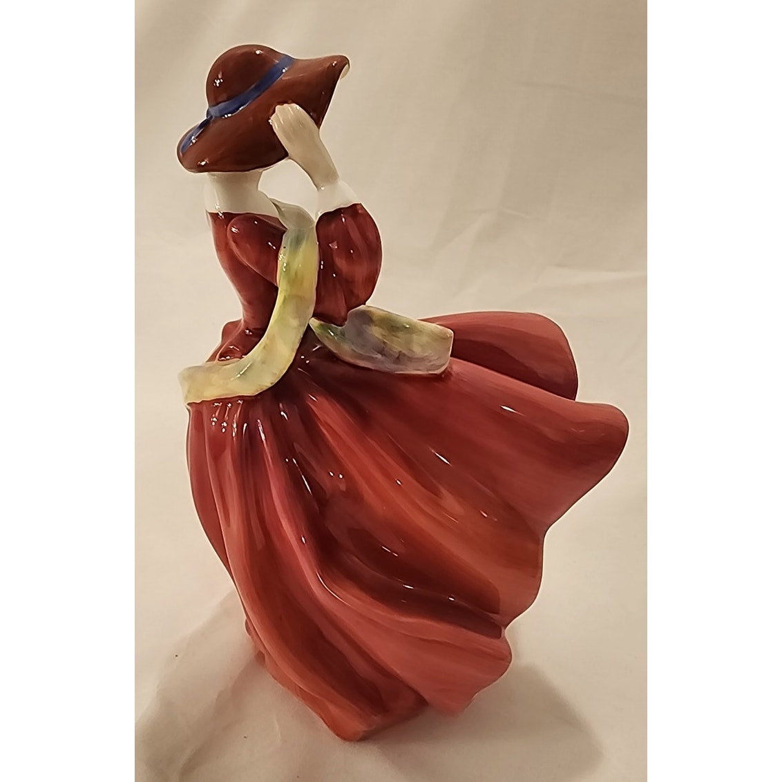 Royal Doulton Figurine HN 1833 “Top O’ The Hill” by L. Harradine