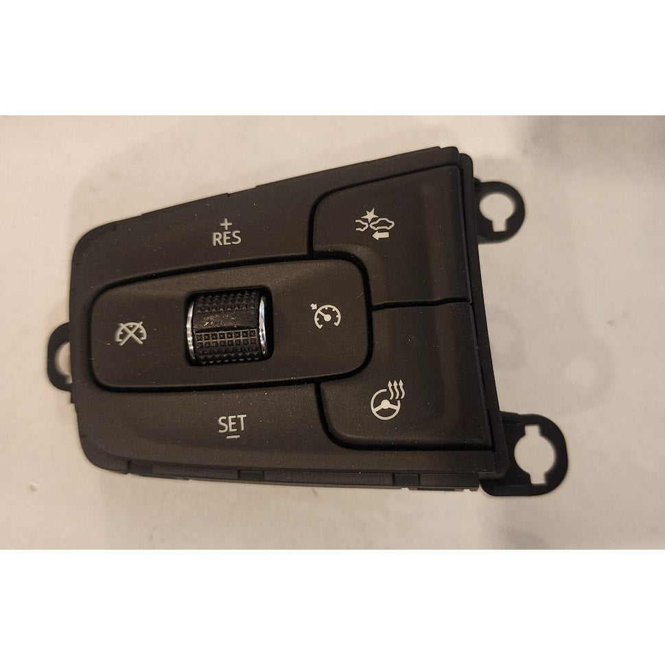 Genuine GM Cruise Control Steering Wheel Switch 13553610 Silverado Sierra ACC