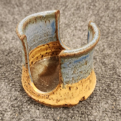 Vintage Studio Art Pottery Kitchen Sponge Holder Neutral Drip Glaze GES