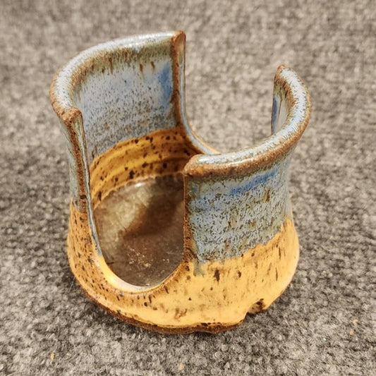 Vintage Studio Art Pottery Kitchen Sponge Holder Neutral Drip Glaze GES