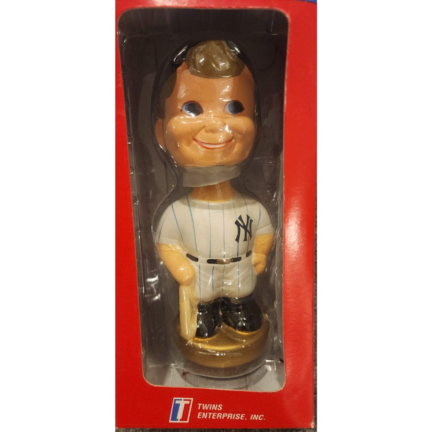 Twins Enterprise Vintage NY Yankees MLB Bobblehead Figure 7.25 In Box