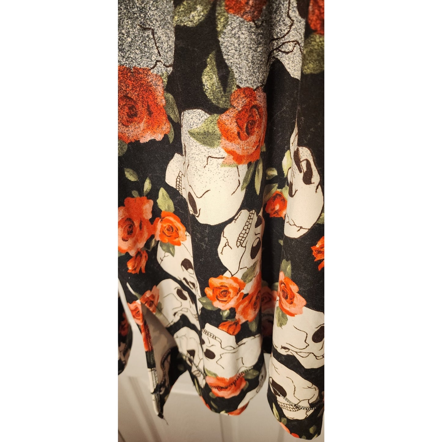 LuLaRoe Skull and Rose Floral Print Hoodie Pullover - Size Large