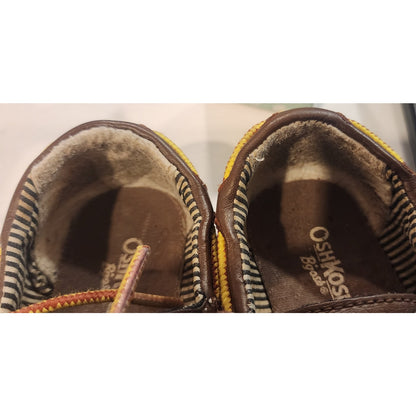 OshKosh B’gosh Toddler Boat Shoes Brown – Size 7 – Good Condition