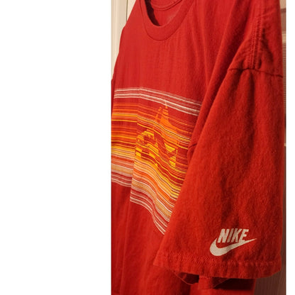 Nike Mens Red Graphic Short Sleeve T Shirt XL w/Graphic Print and Swoosh Logo