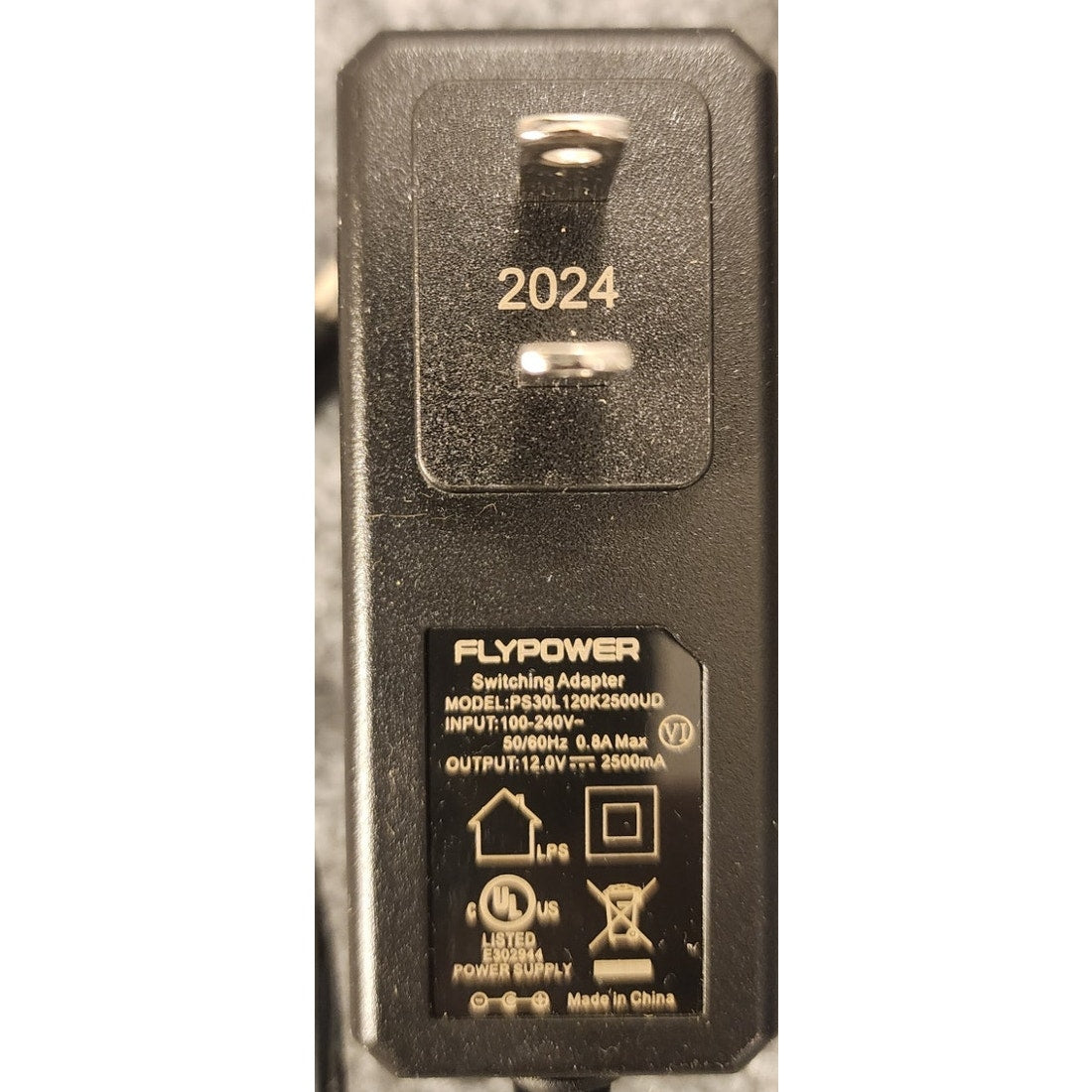 Flypower PS30L120K2500UD Charger OEM Power Supply 12V 2.5A 2500mA Adapter