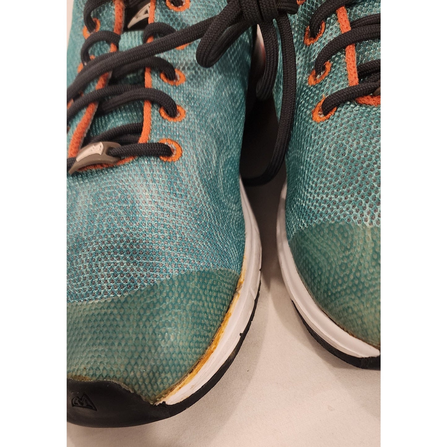 NWT Mad Rock Topo Women's Approach Shoes Teal Hiking Sneakers Size 6.5