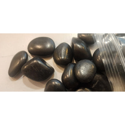 500 g, 1.1 lb - Natural Tumbled Stones - Black Decorative Stones