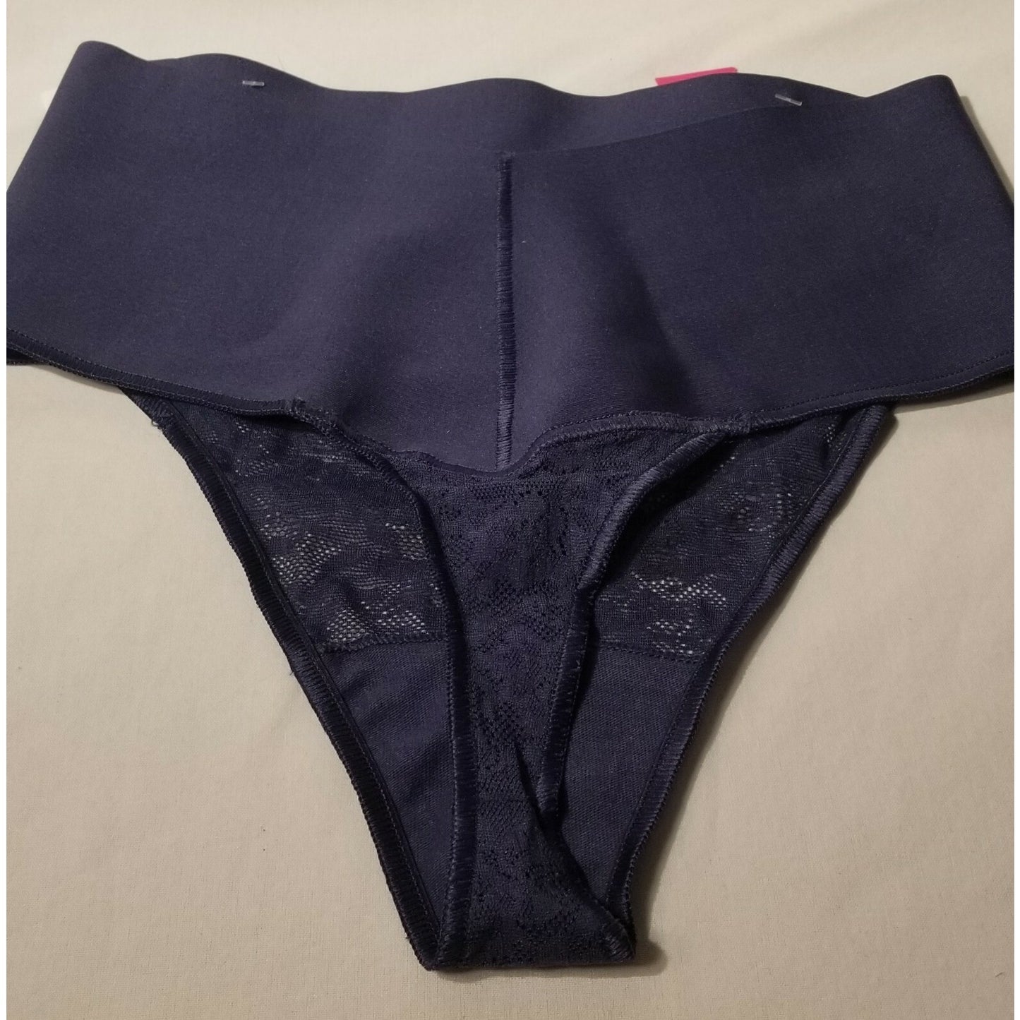Maidenform Lace - Shaping - Thong Panties -Womens Everyday- Navy - Small