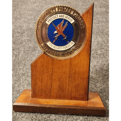 USAF 75th Security Forces Squadron Commander For Excellence Plaque Coin Display