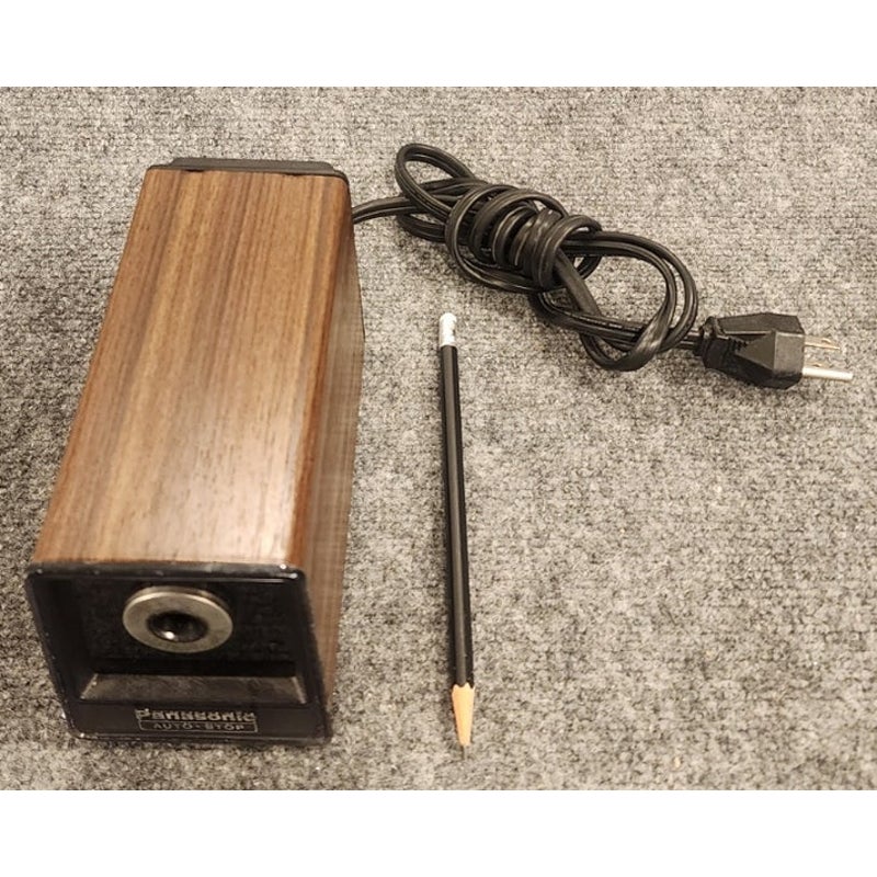 Vintage Panasonic Auto-Stop KP-77 Electric Pencil Sharpener Tested