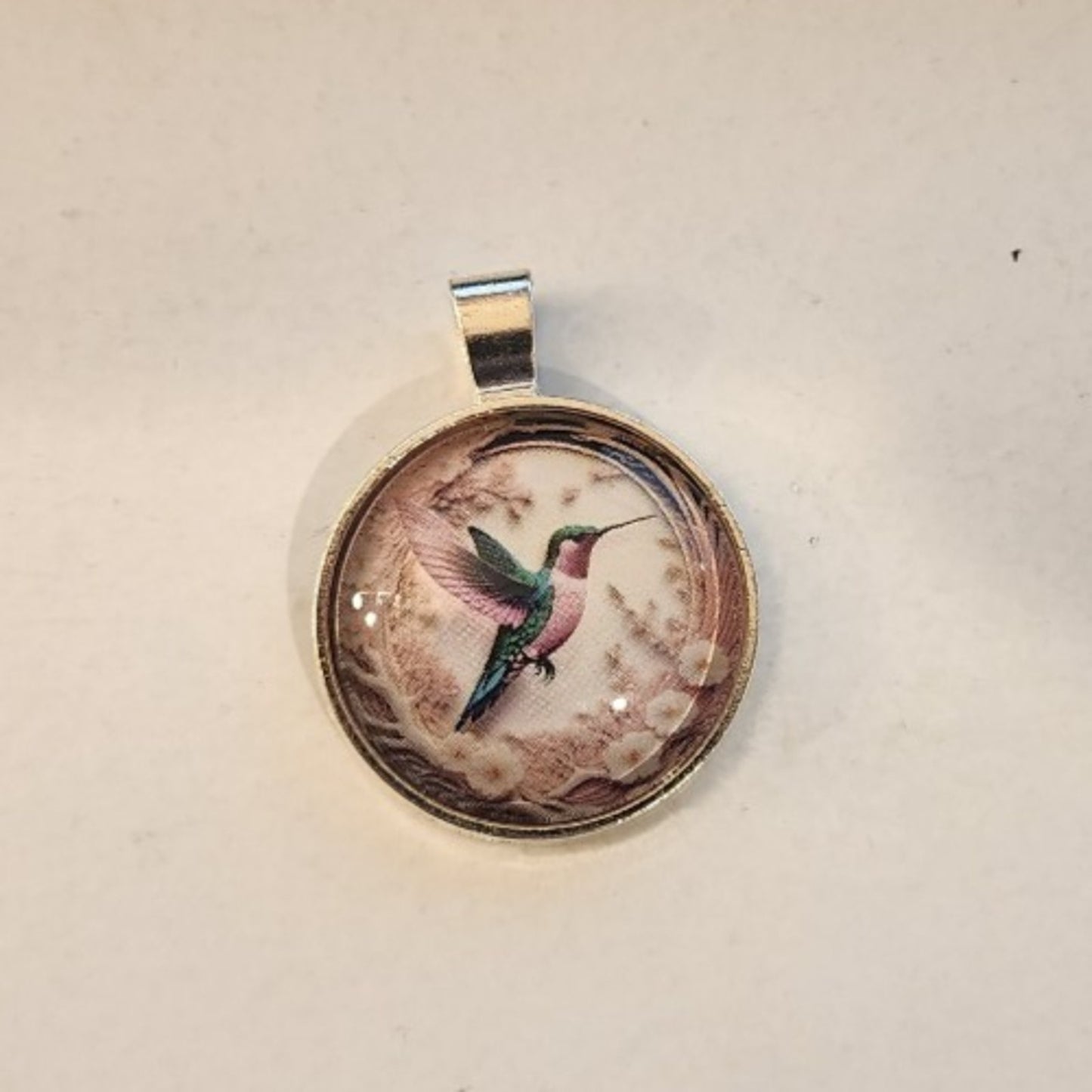 COLORFUL HUMMINGBIRD Pendant Silver colored necklace - 20"