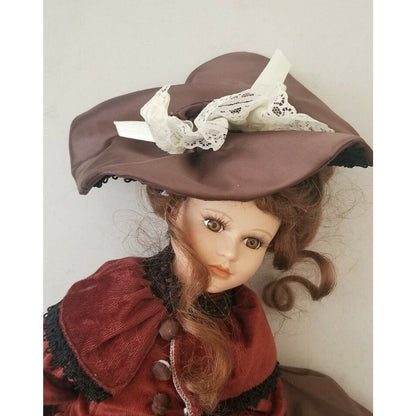 Fine Porcelain Doll - Original Christina Verdi Collection 16", SERIE-1996