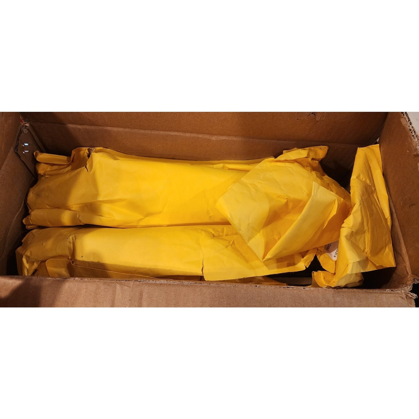 Rear Shock Absorbers Pair Hyundai Santa Fe Veracruz 07-12 NOS Open Box