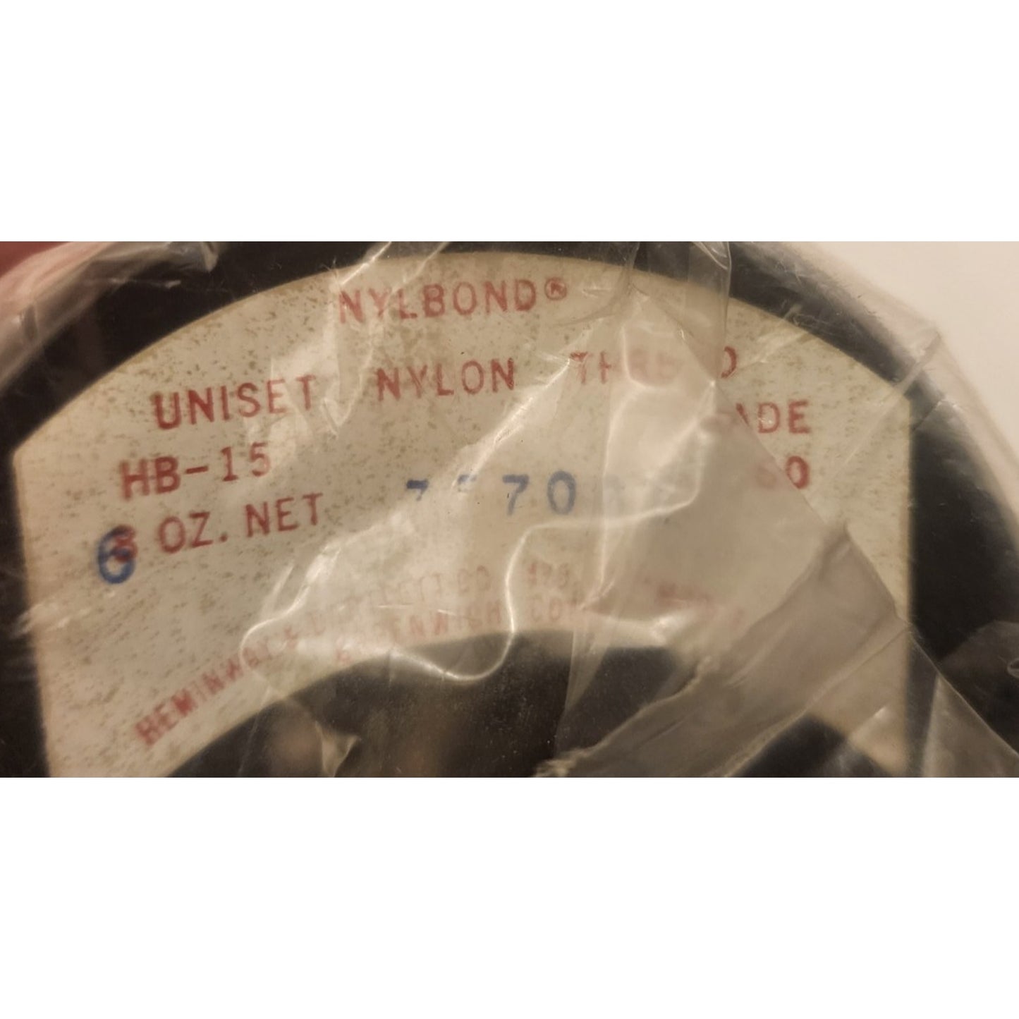 Heminway Bartlett - Red Thread - 4 Spools - 6,7,5,9 oz - Total 27 oz - Shade 60