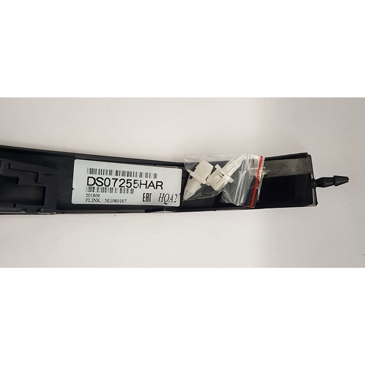 Front Pass Side Bumper Trim - Fits ARMADA 04-08/TITAN 04-15/QX56 04-10 - Black