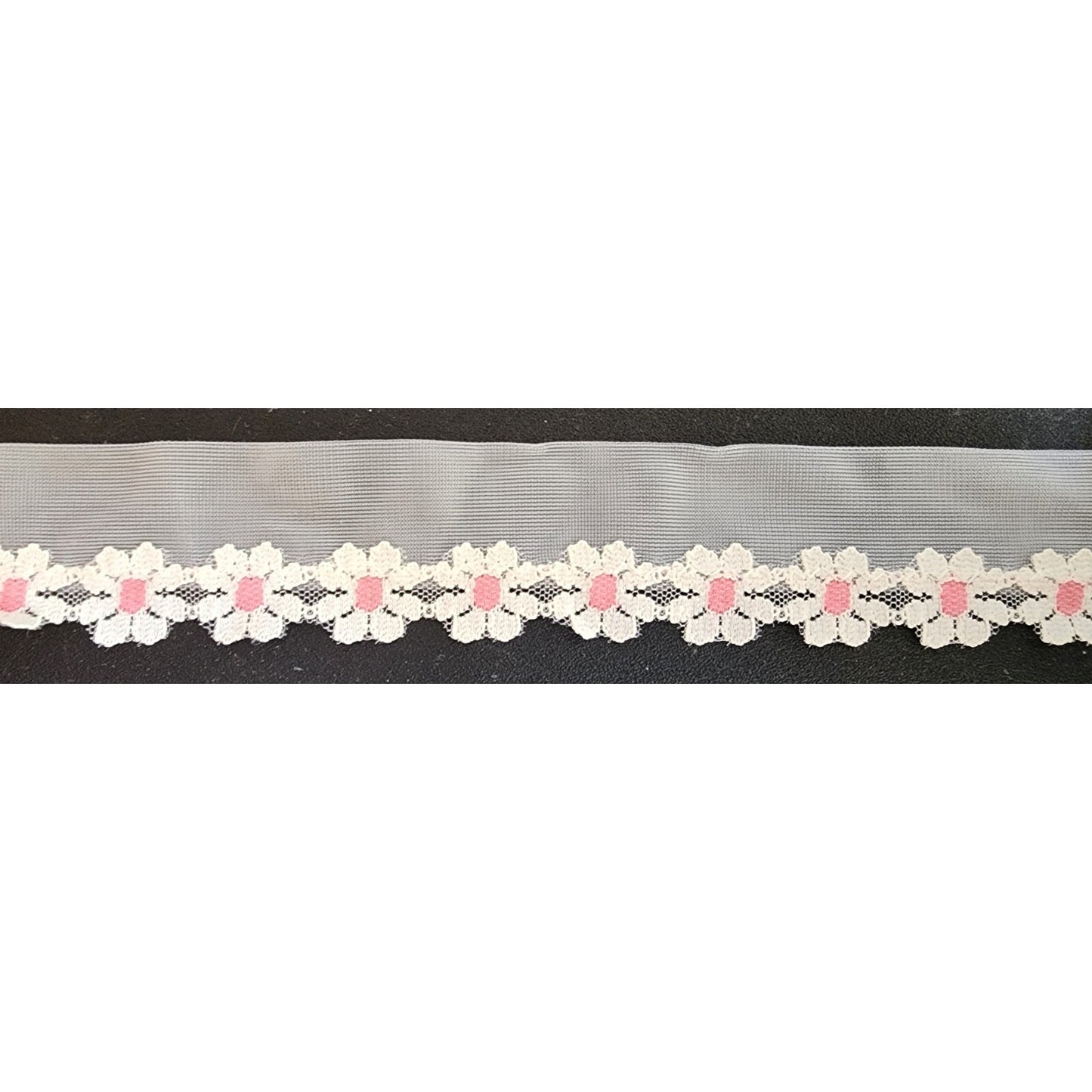 24 Yards - 1-1/4" Daisy Lace Trim - Pink and White