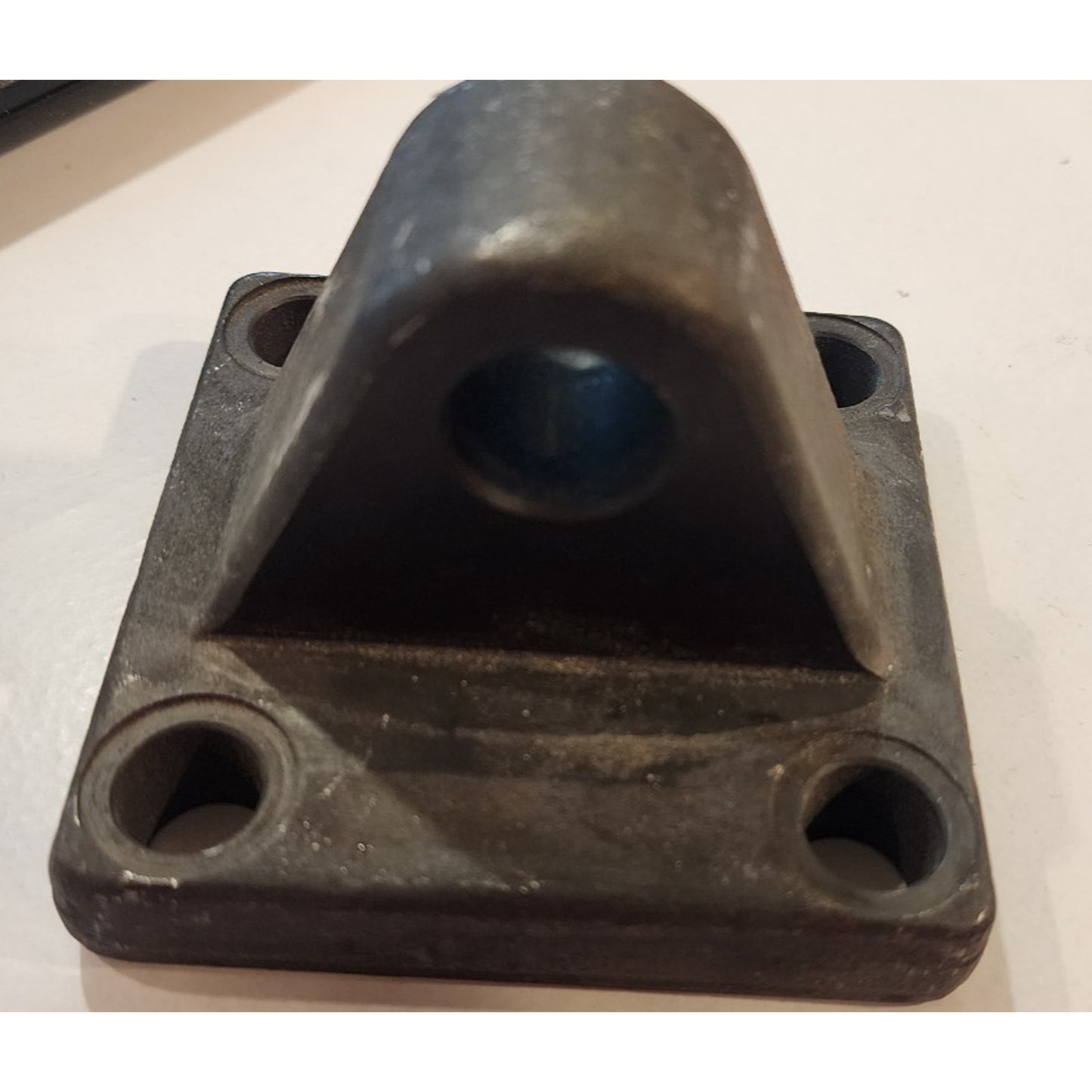 (BDEB-07) - Eye Bracket - 3.5''x3.5'' Base - 0.75'' Pin Hole - Black