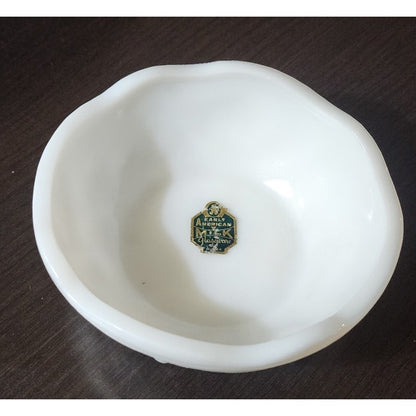 Vtg McKee Toltec Milk Glass Bowl 4.5" w/ Original Early American Foil Tag