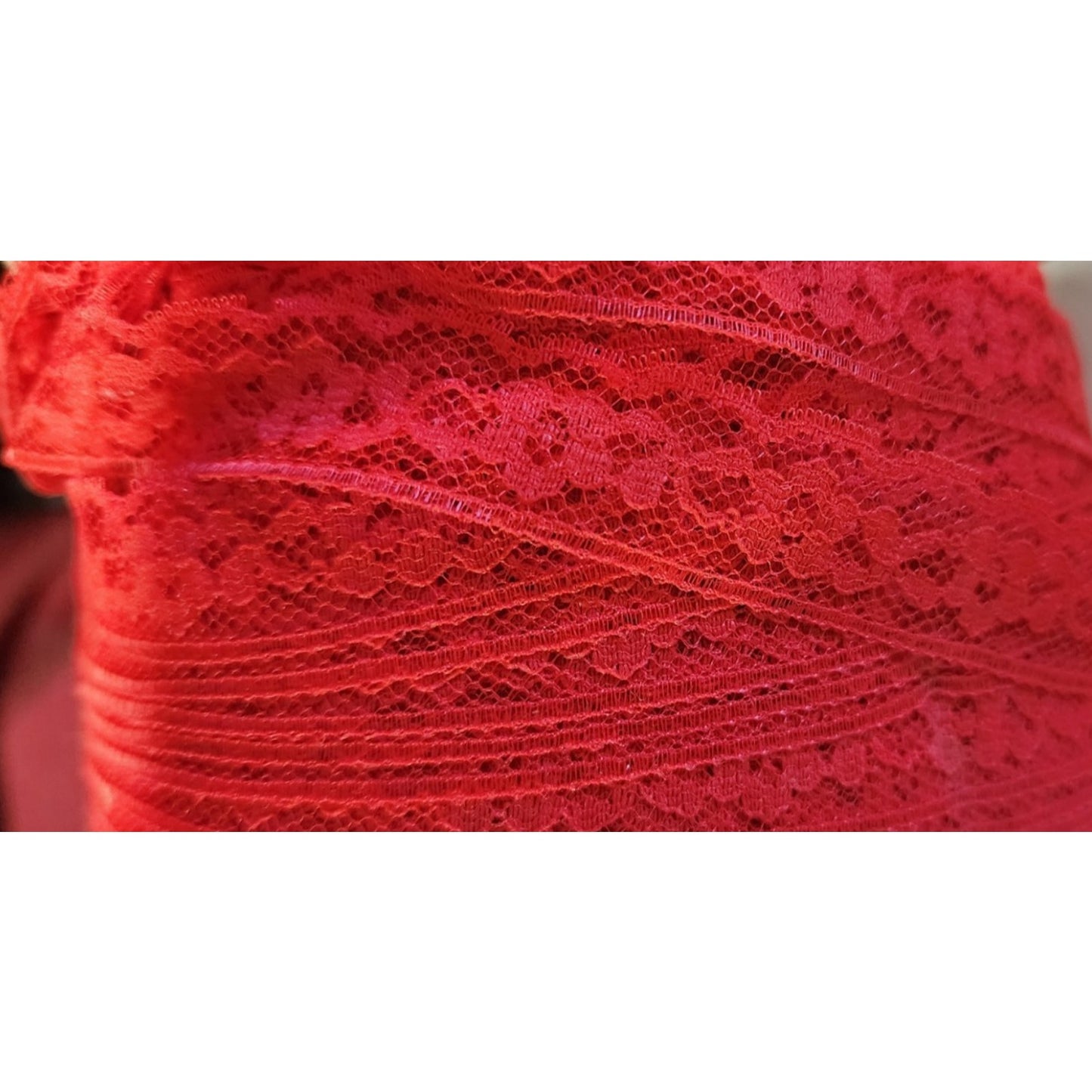 250+ Yards - RED Lace Trim - 3/4" - Native Textiles - #23666 - Red - web 978162