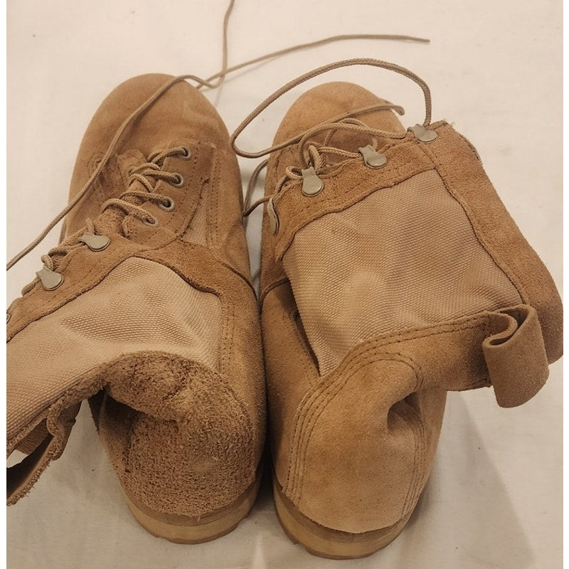 Wellco Combat Boots – Estimated Size 10 – Vibram Sole – Tan – US Military
