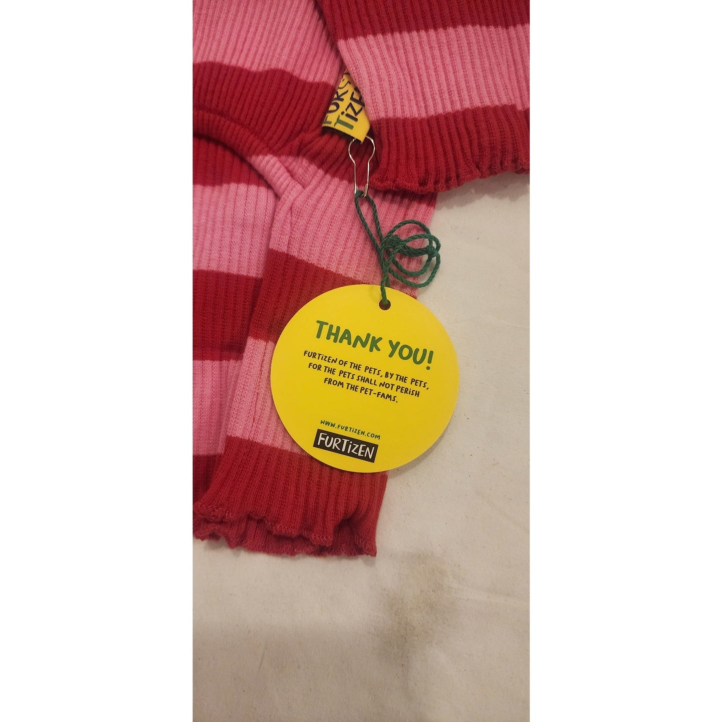 Furtizen Dog Shirt & Scarf Set Red Pink Striped Tee Lettuce Trim XL NWT