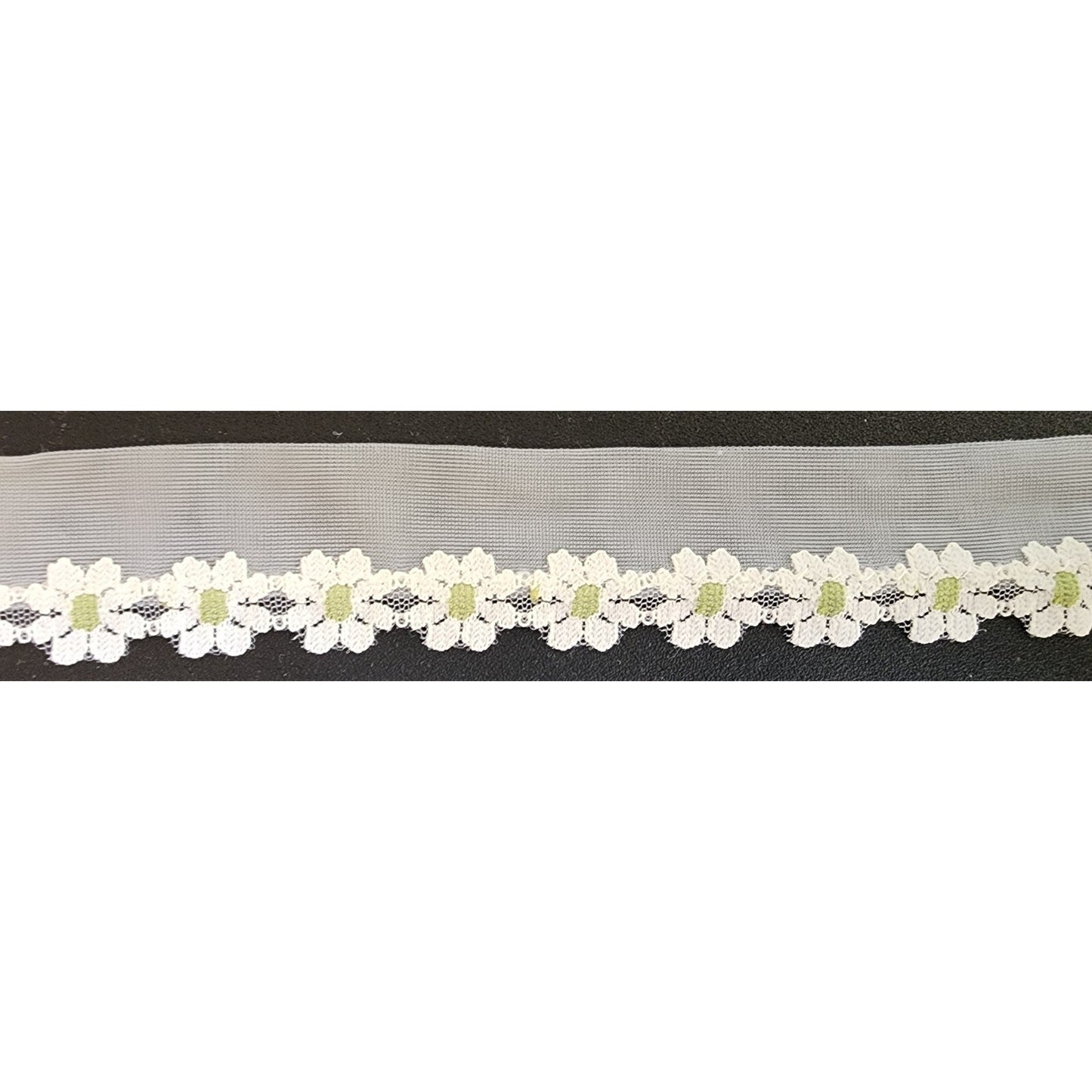 3 Yards - 1-1/4" Daisy Lace Ribbon Trim - Green and White