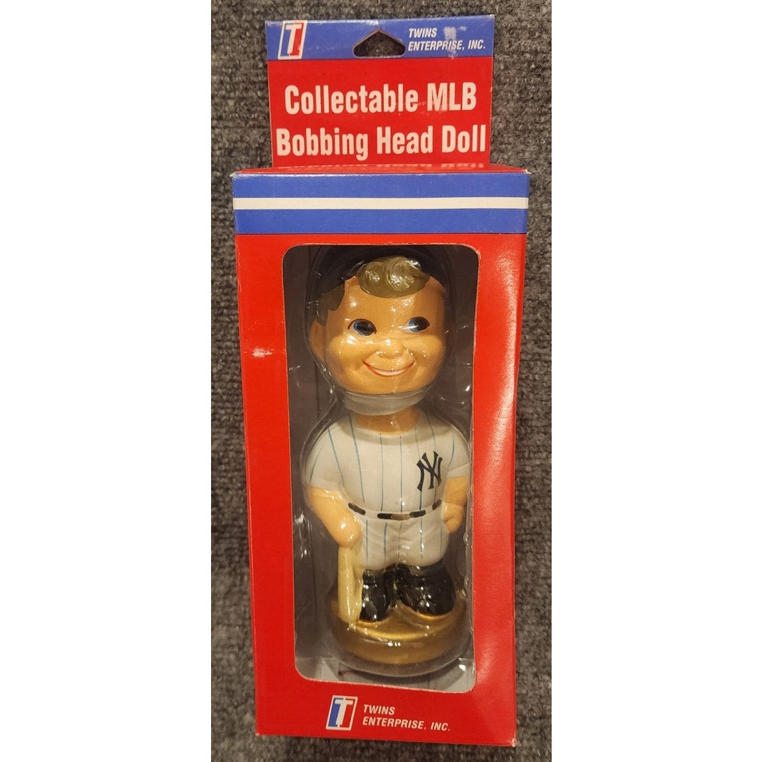 Twins Enterprise Vintage NY Yankees MLB Bobblehead Figure 7.25 In Box
