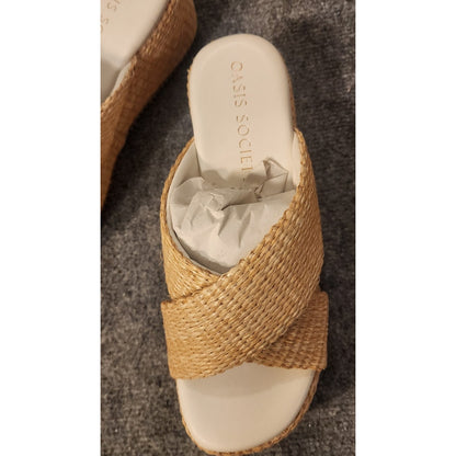 Oasis Society Fresno Womens 8 Natural Raffia Platform Sandals Slip On NIB $80