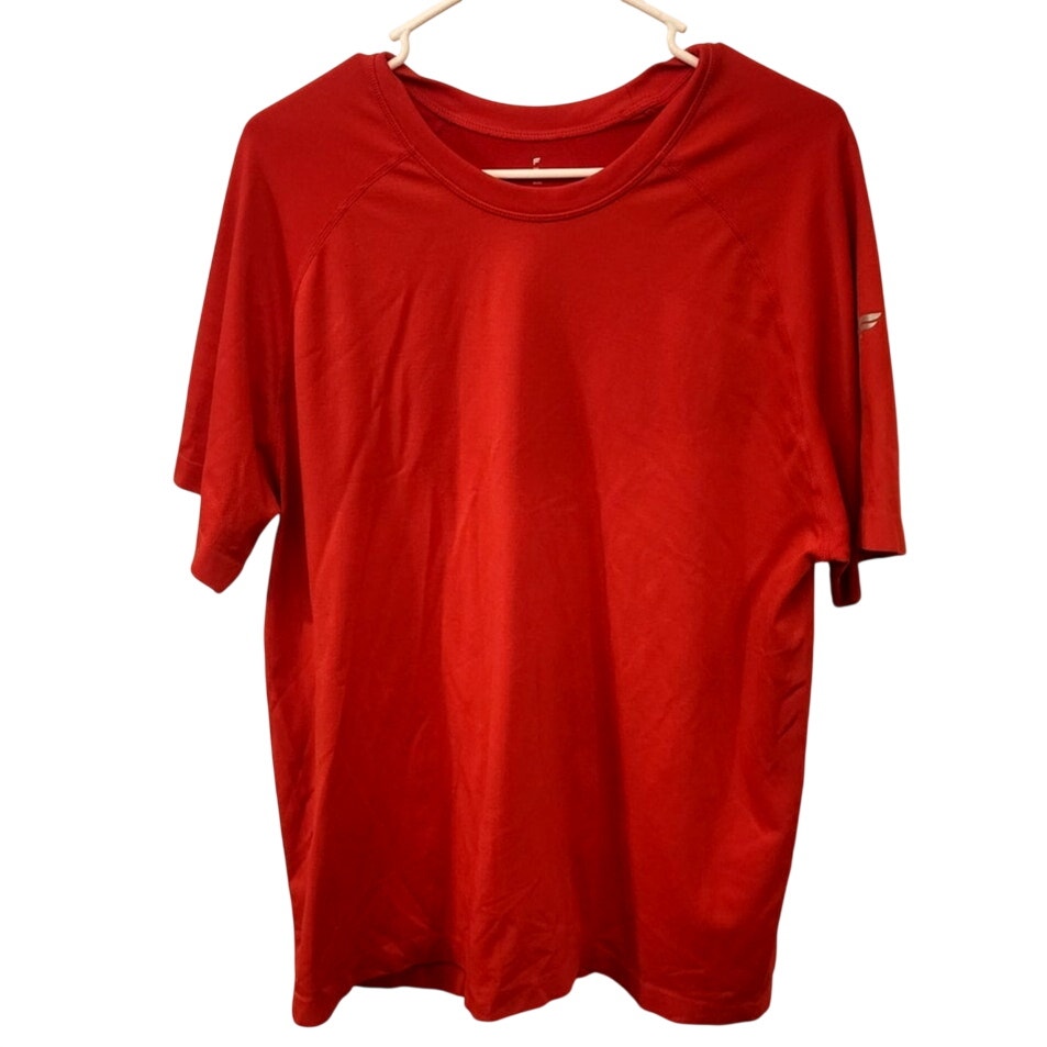 Fila Mens XXL Red Short Sleeve Graphic T-Shirt Performance Athletic Tee