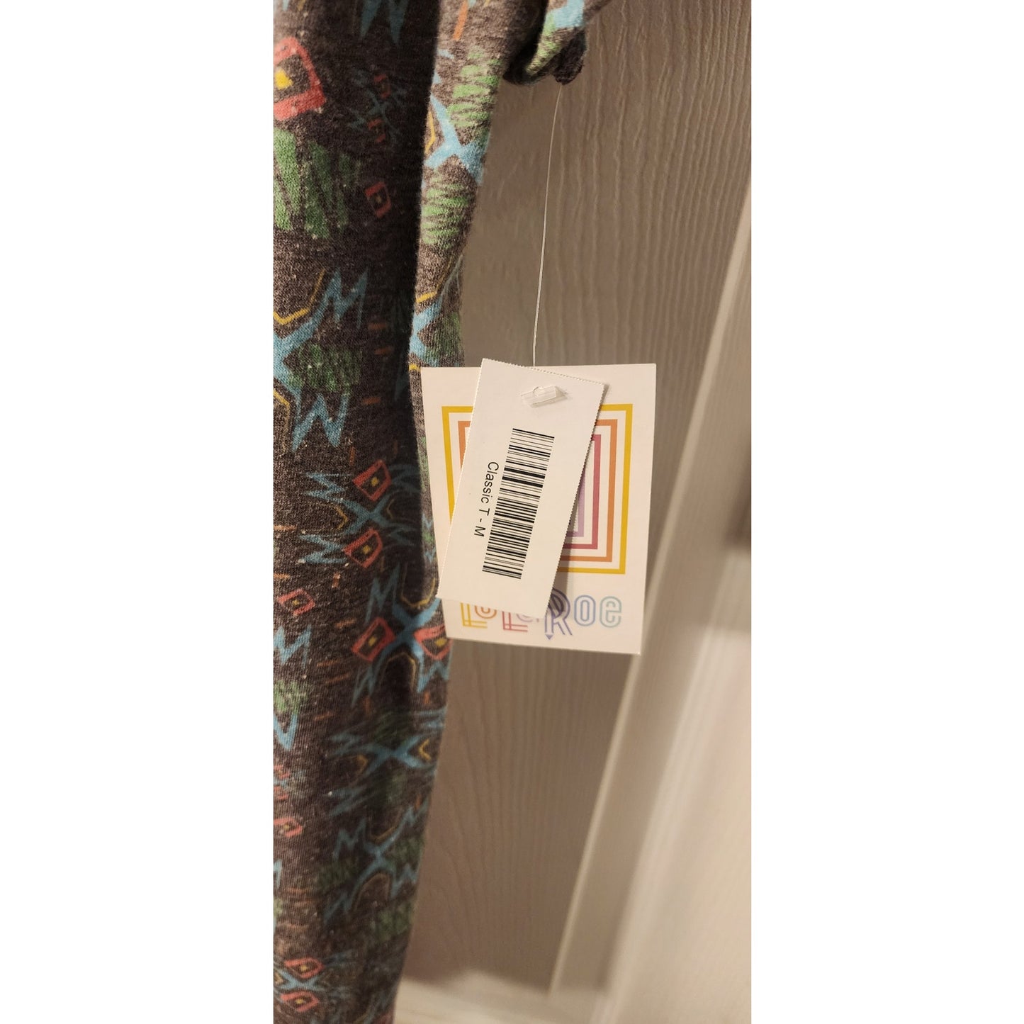 LuLaRoe Classic T NWT Women’s Medium Geometric Print Top