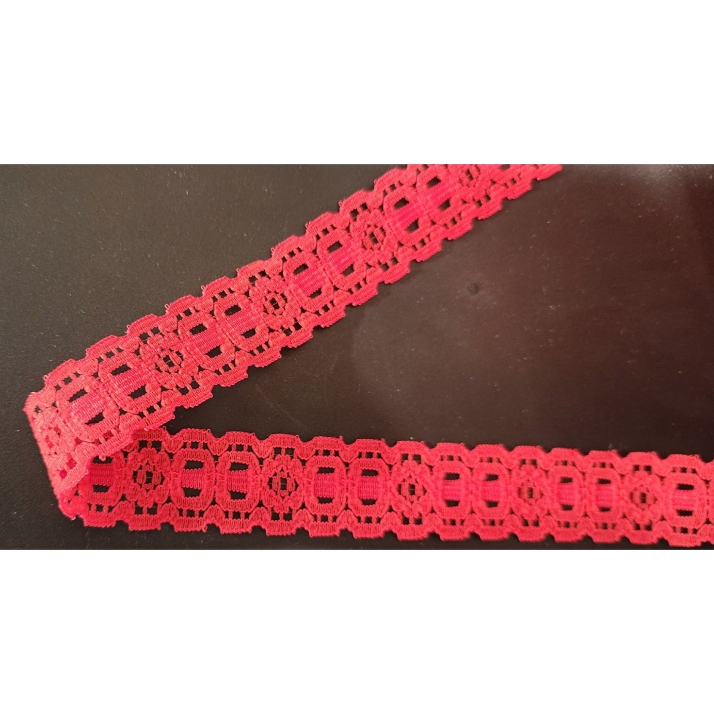 302 Yards - RED Lace Trim - 7/8" - Native Textiles - #24962 - Red27572