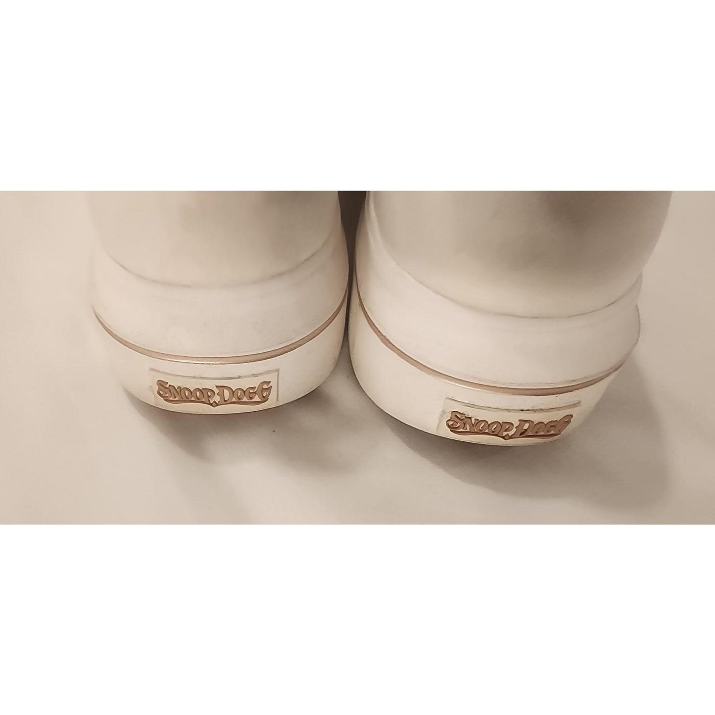 Skechers x Snoop Dogg Snoop One OG White Leather Women's Size 9 Slip-Ins