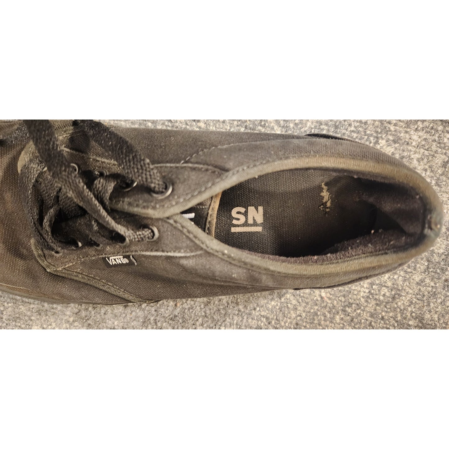 Vans World's No 1 Skateboarding Shoe Mens Size 10.5 Black Low Top Waffle Sole