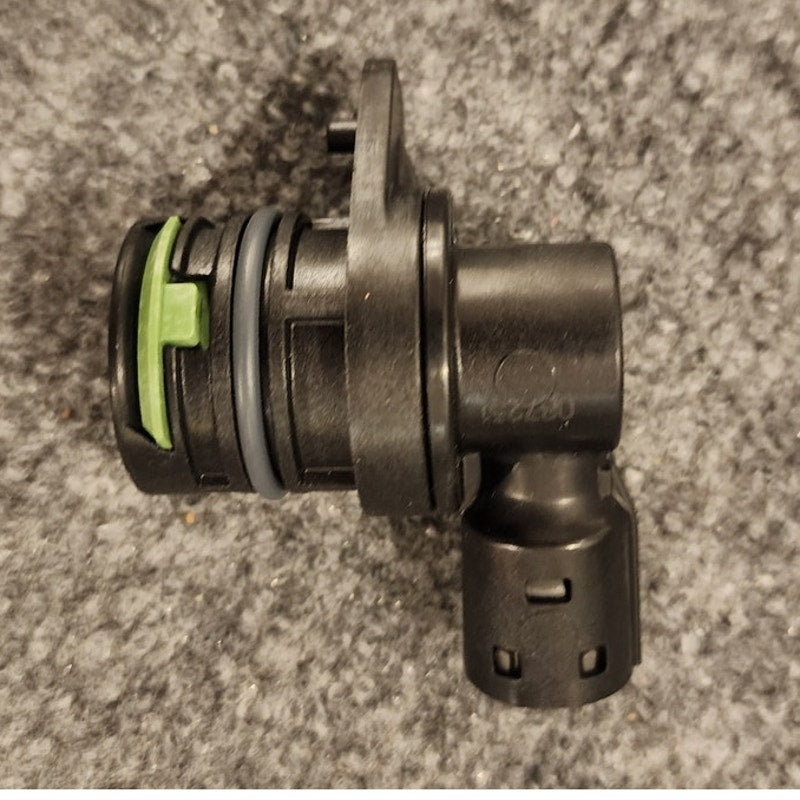 GM Genuine Parts 12663027 Positive Crankcase Ventilation PCV Valve OEM GM