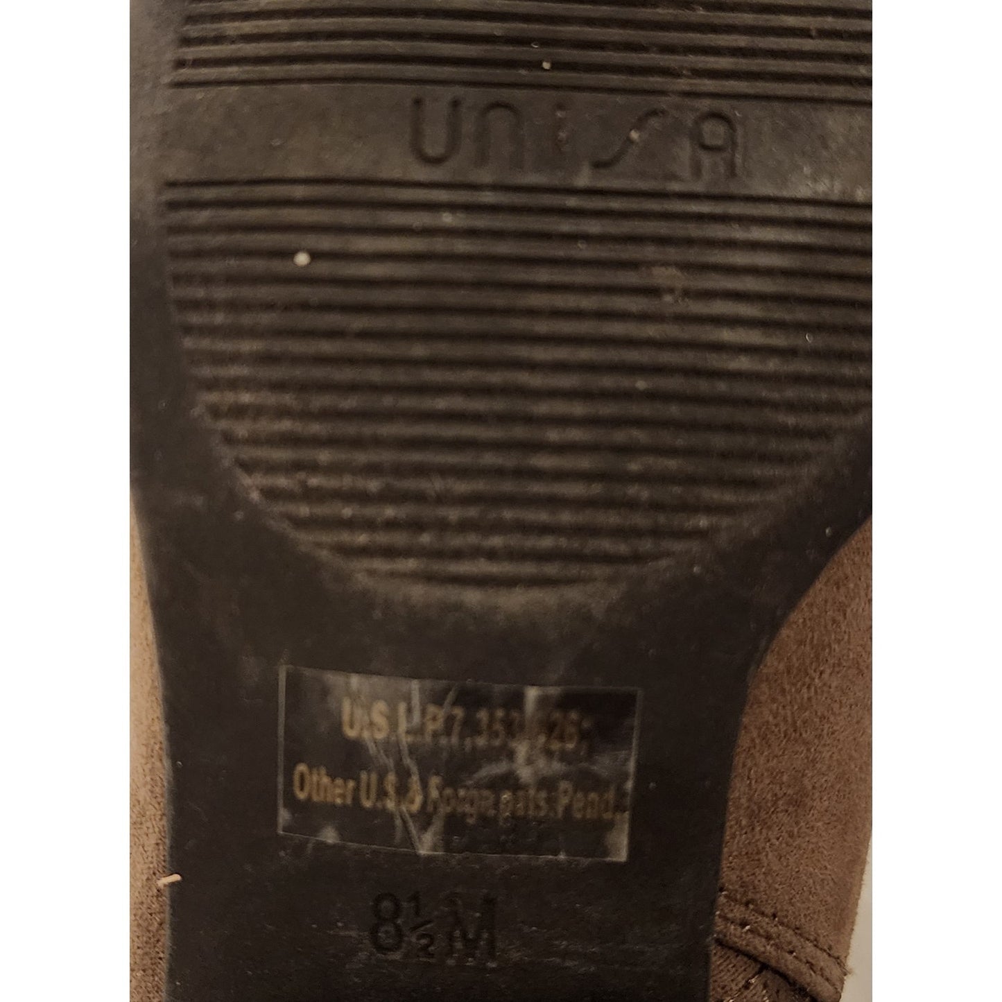 Unisa Women's 8.5 M Taupe Quilted Ankle Boots Side Zip Buckle Low Heel