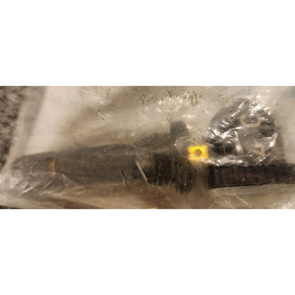 Genuine GM TPMS Tire Pressure Sensor 84413357 New OEM (XLB-433 MHz)