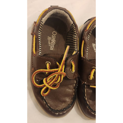 OshKosh B’gosh Toddler Boat Shoes Brown – Size 7 – Good Condition