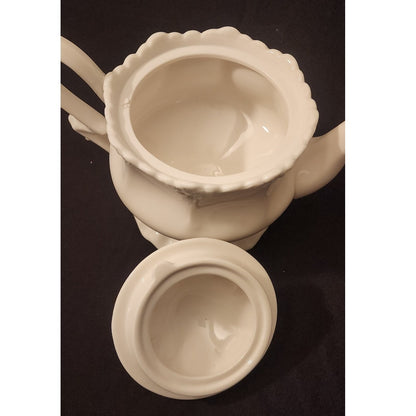 Grace's Teaware White Embossed Ribbed Porcelain Teapot 5 Inch Handle to Spout 9"