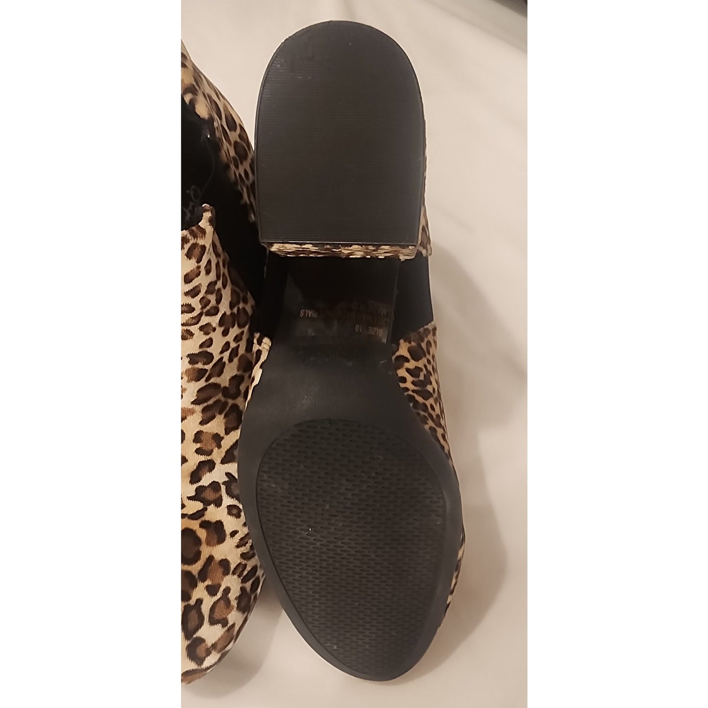 Qupid Leopard Print Ankle Boots Size 10 Slightly Used