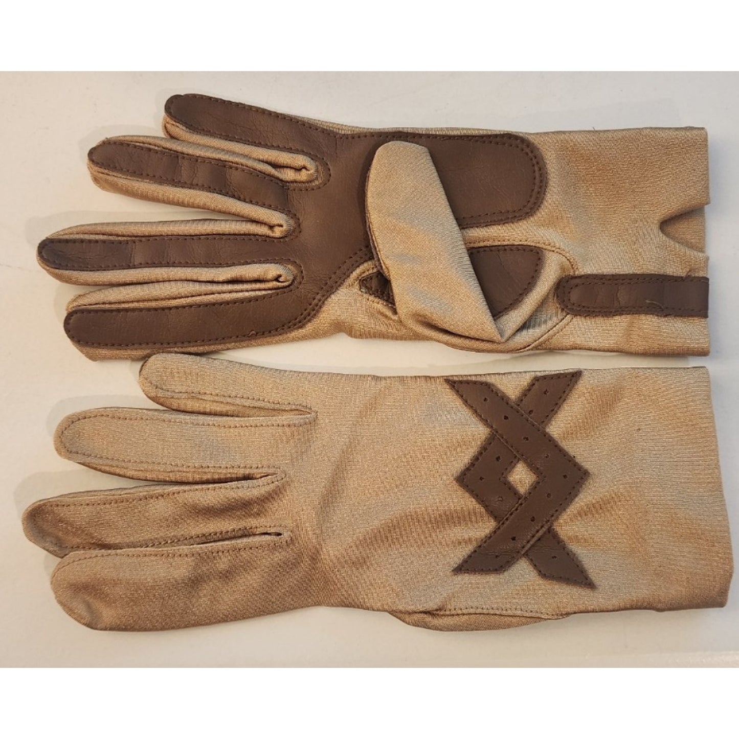 Vintage - Women's - Goldish Tan/Brown Driving Gloves - One Size - Nylon/Spandex