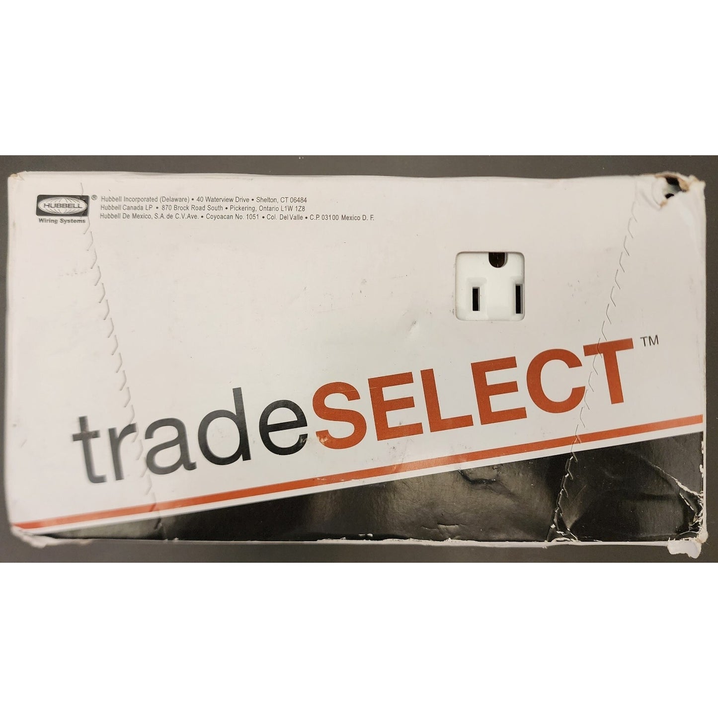 Box of 10 - tradeSELECT - RR15W - DUPLEX RECEPT - WHITE - 15A 125V- GROUNDING
