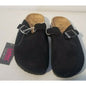 NWT Women’s Black Bobbie Brooks slip-ons size 6
