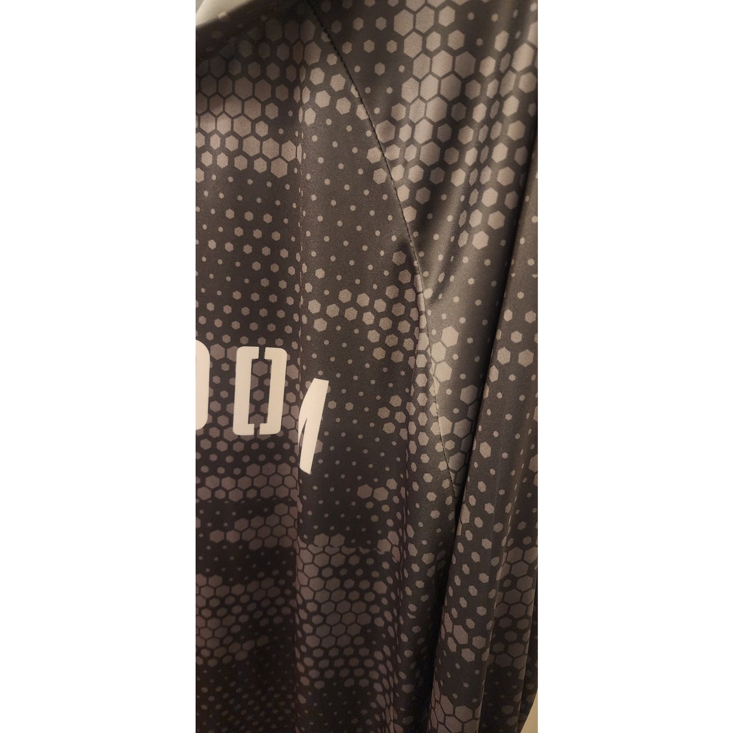 Freedom Beehive Honeycomb Pattern Graphic Hoodie 100 Recycled Polyester XXL