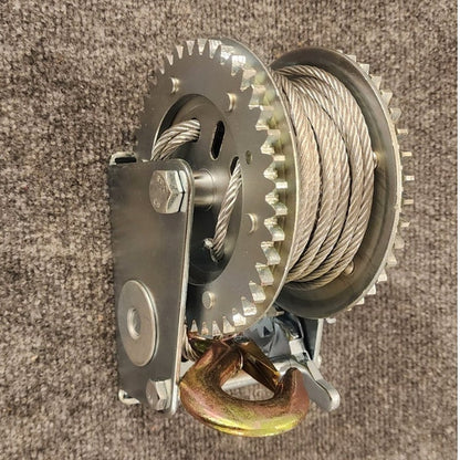 2000 Lb Heavy Duty Hand Crank Winch with Hook and Handle Unused Surplus