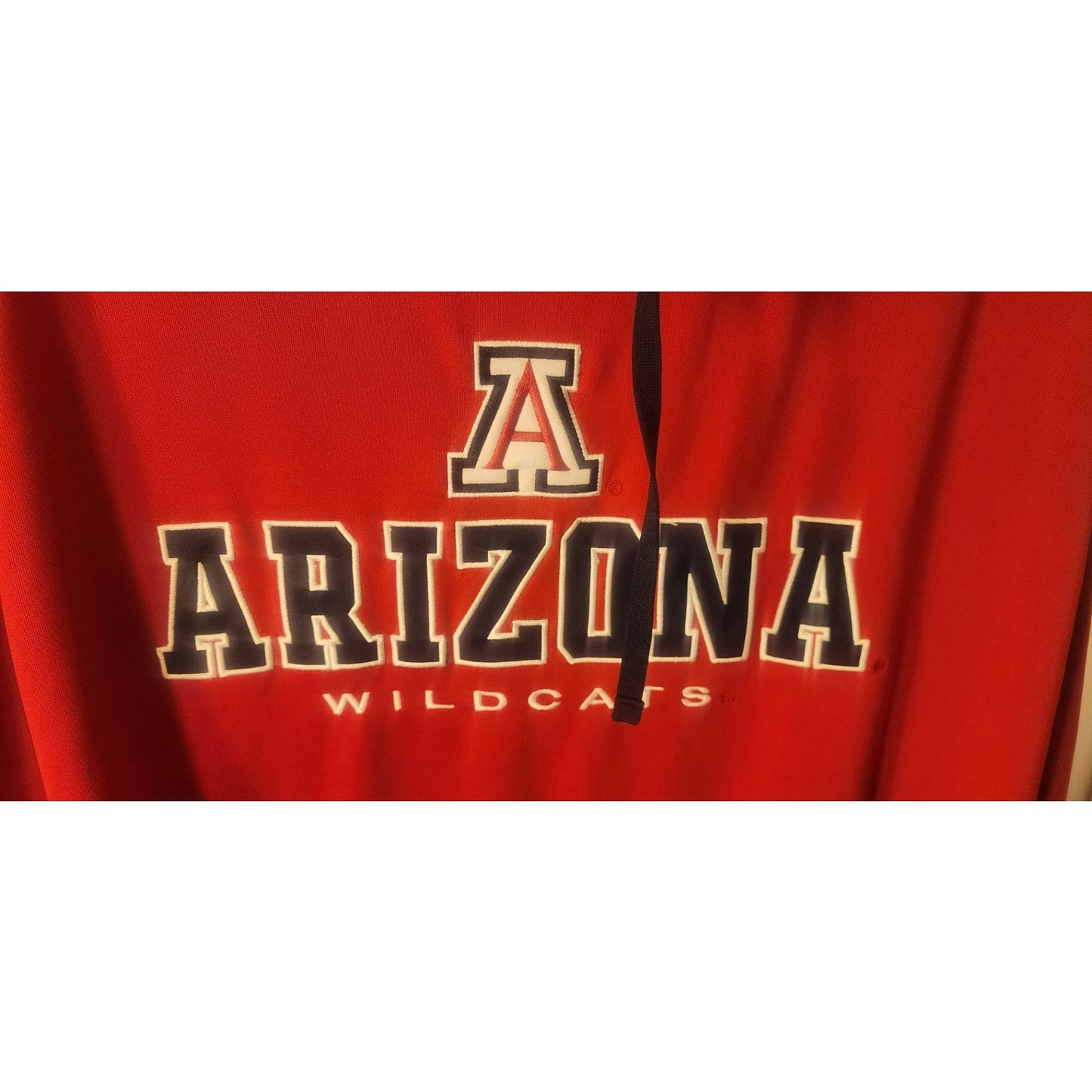 Arizona Wildcats Red Hoodie XXL Colosseum Athletics